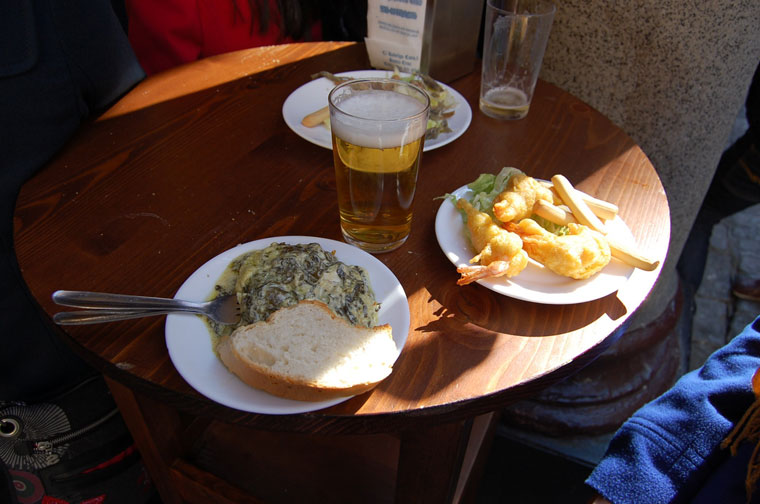 Sevilla and tapando