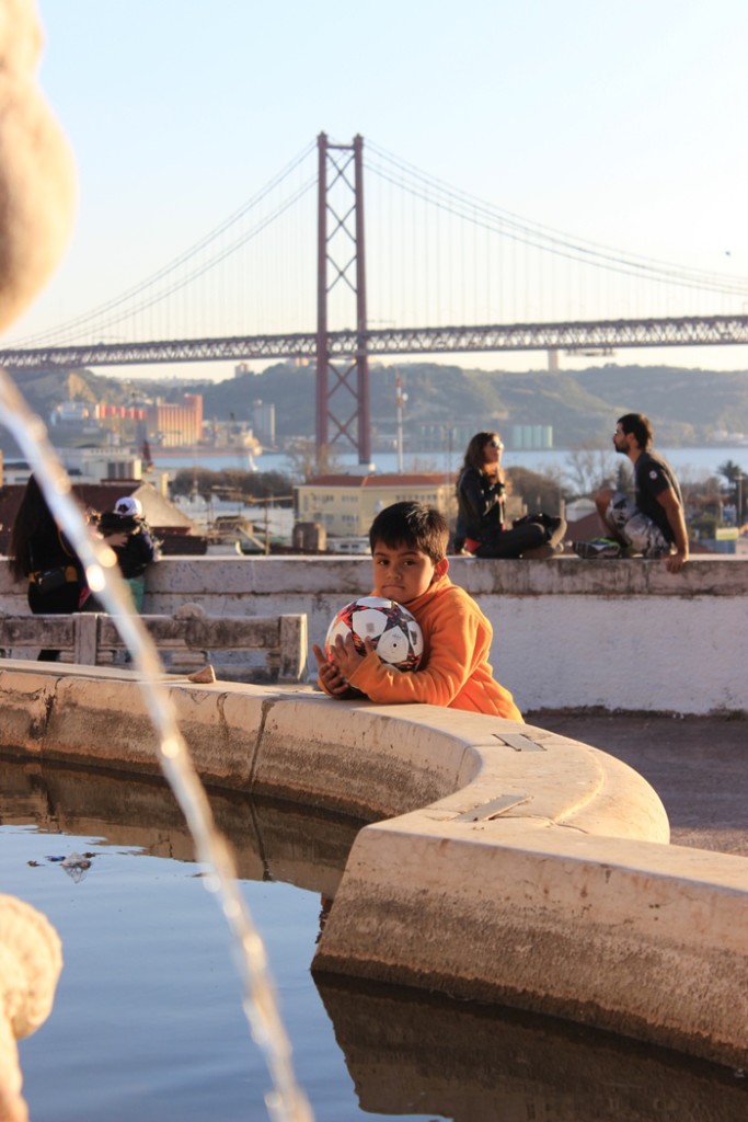An afternoon by the river in Lisbon.