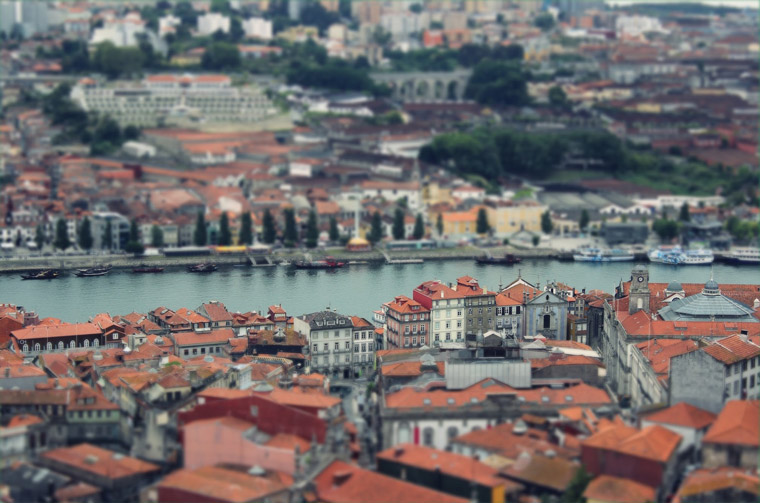 Oporto-from-Torre-dos-Clérigos