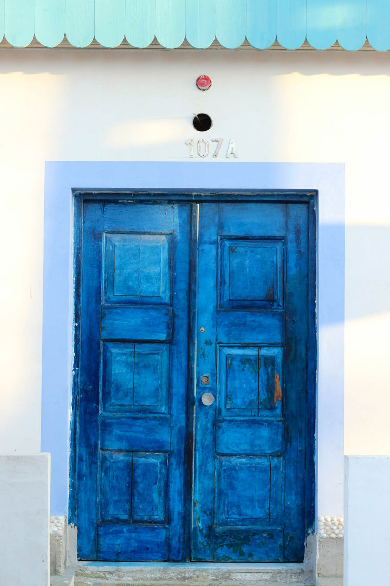 Sheer bliss in a Portuguese fishermen's village: Cova do Vapor