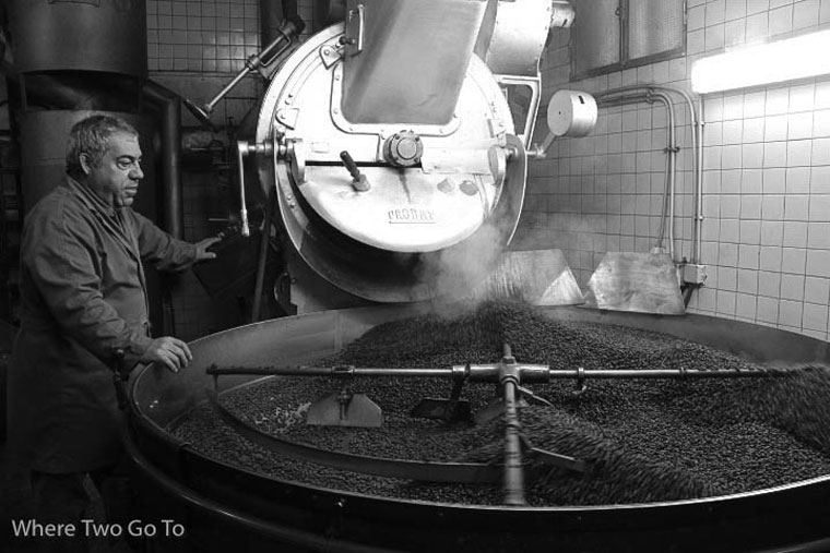 Flor da Selva roasting coffee in Lisbon