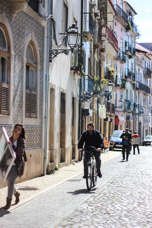Hanging-around-in-Mouraria-Lisbon-Where-Two-Go-To