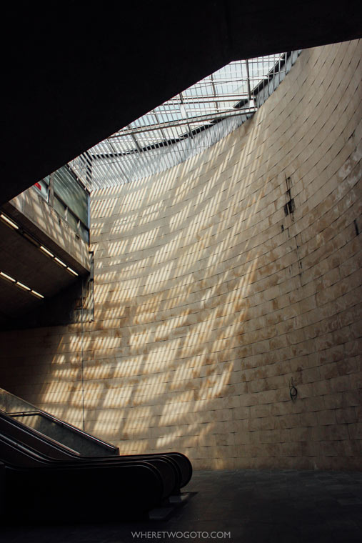 Cais-do-sodre-metro-Lisbon